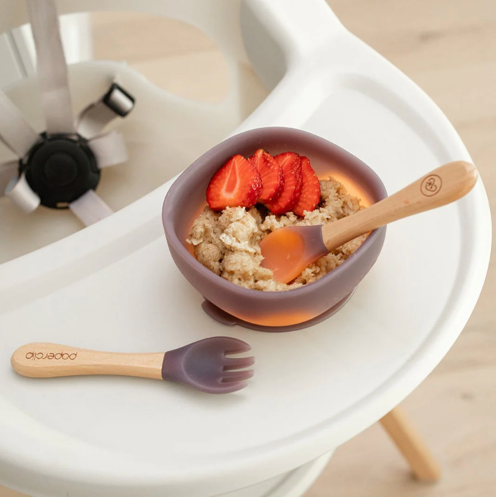 Paperclip Color-changing Suction Bowl